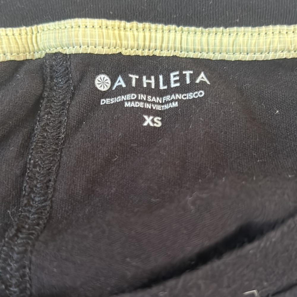 Athleta Drawstring Tabk - Picture 2 of 2